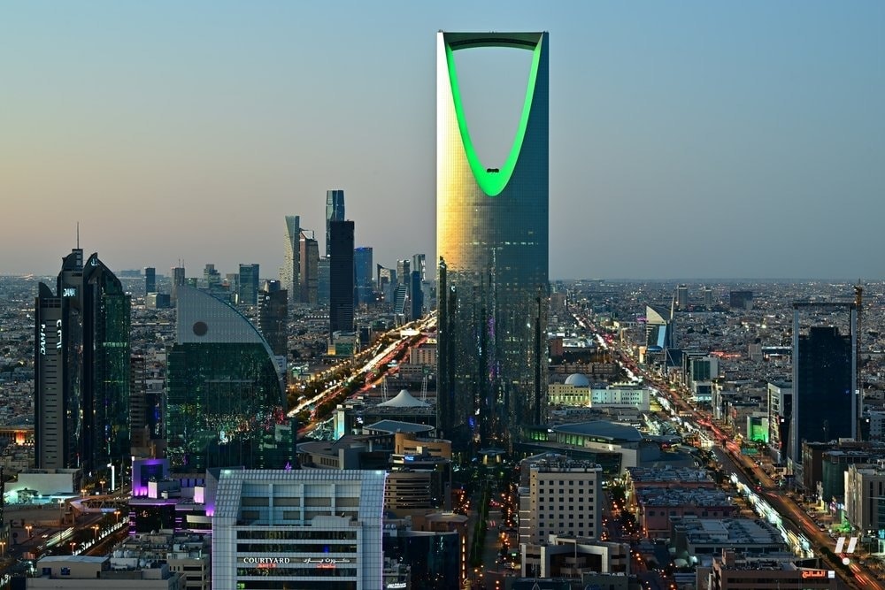 Gulf Non-Oil PMIs Rise in September as Egypt Slips Back Into Contraction