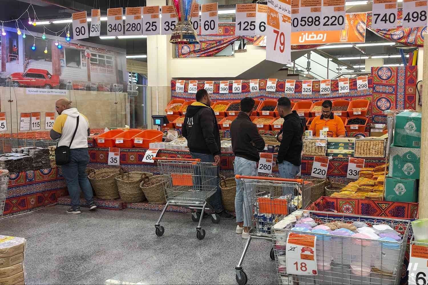 Egypt's inflation edges to 12.8% as Fitch keeps B rating